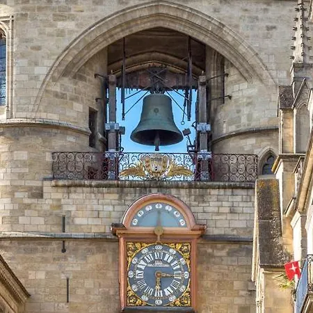 Appartement Quai Bourgeois