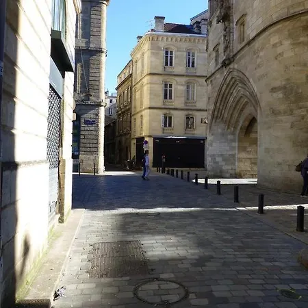 公寓 Quai Bourgeois *