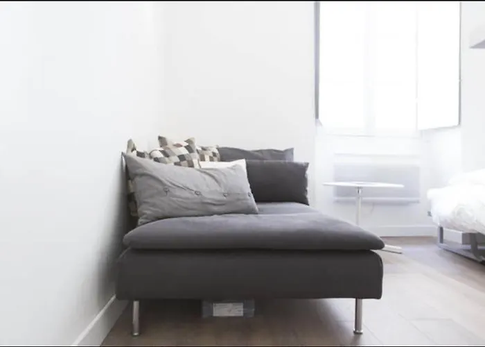 アパート Quai Bourgeois *