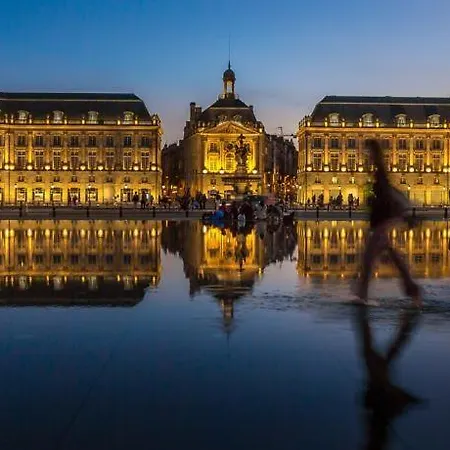 Appartement Quai Bourgeois *