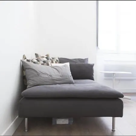 Appartement Quai Bourgeois *