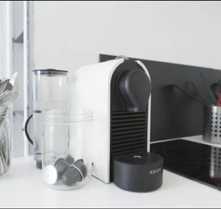 Quai Bourgeois * Bordeaux